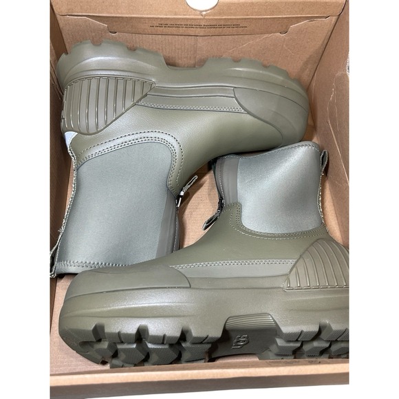 UGG NEUMEL X ZIP Green Ankle Boots Winter Fall Rain  Women's Size 7 In Box - Picture 1 of 12